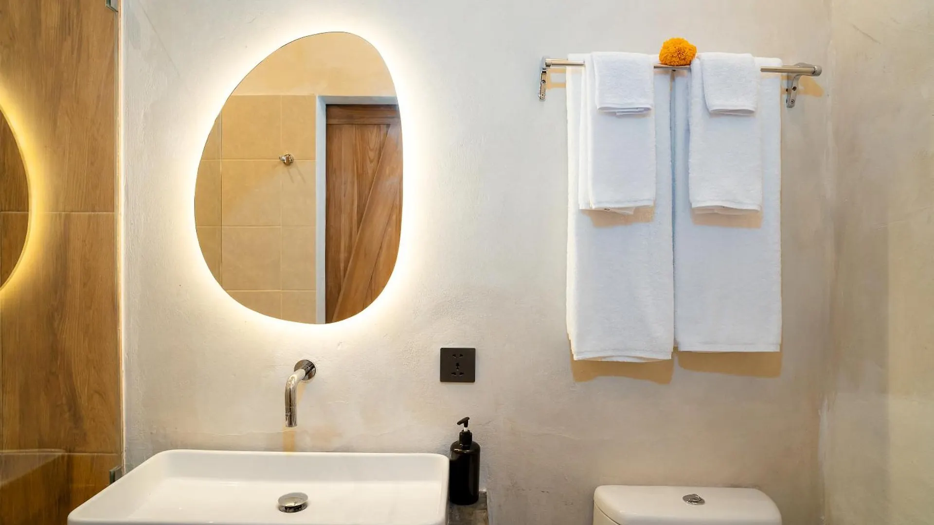 Alaya Homes A - Luxury Japandi Loft Suite In Seminyak Seminyak (Bali)